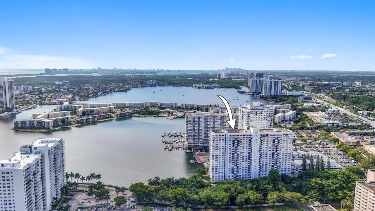 2780 NE 183rd Street 716, Aventura, Florida 33160, Estados Unidos