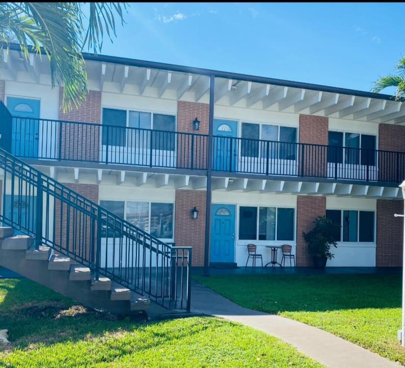 124 Yacht Club Drive 1, North Palm Beach, Florida 33408, USA