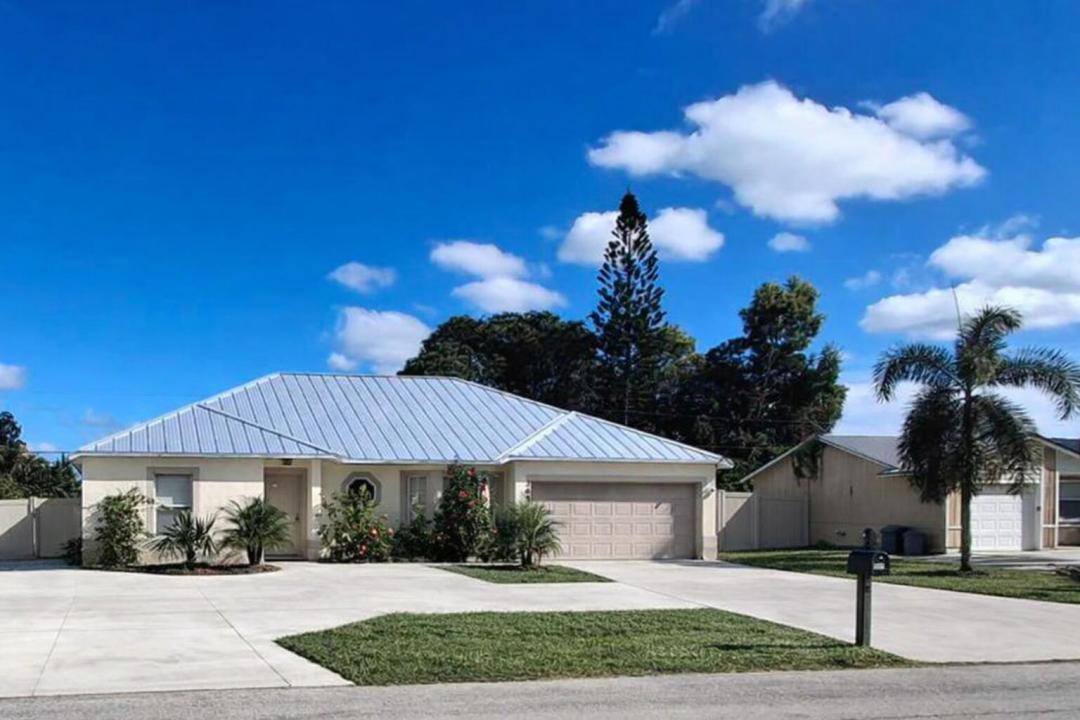 365 NW Hibiscus Street, Port St. Lucie, Floride 34983, États-Unis