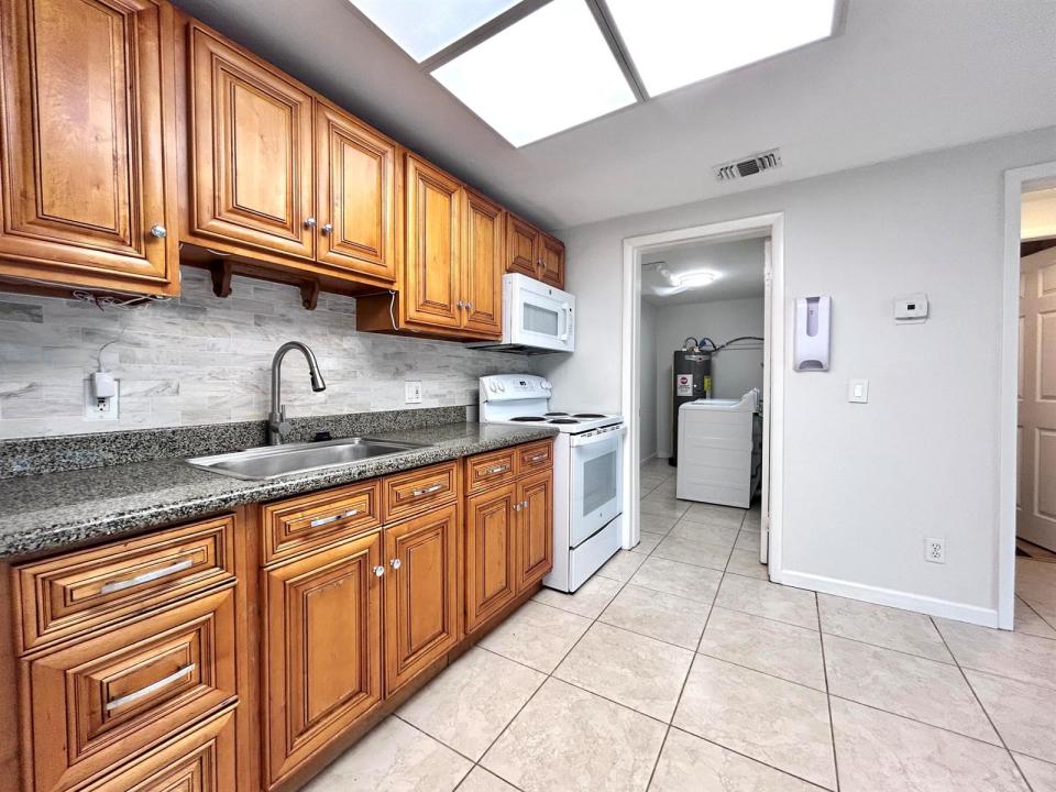 7168 Southgate Boulevard 7168, Tamarac, Floride 33321, États-Unis