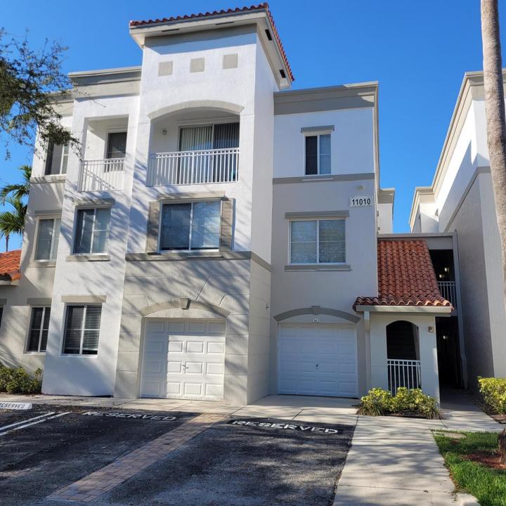 11010 Legacy Drive 301, Palm Beach Gardens, Florida 33410, USA
