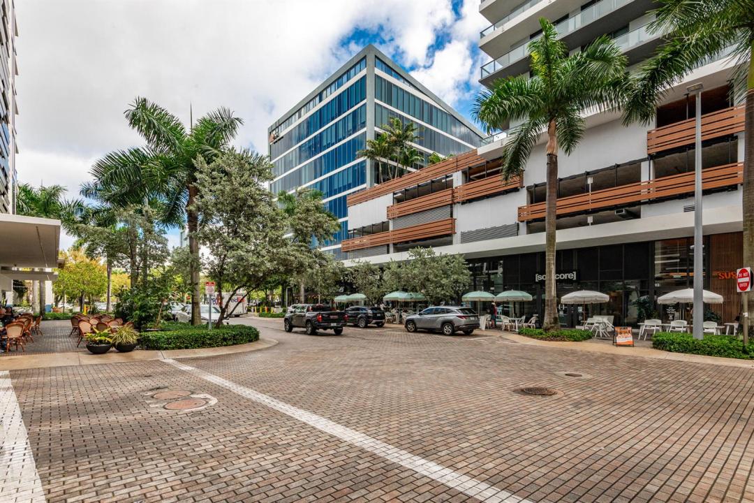 2960 NE 207th Street 708, Aventura, Floride 33180, États-Unis