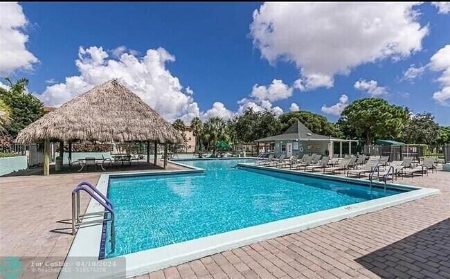 3500 SW Natura Boulevard 306, Deerfield Beach, Florida 33441, USA