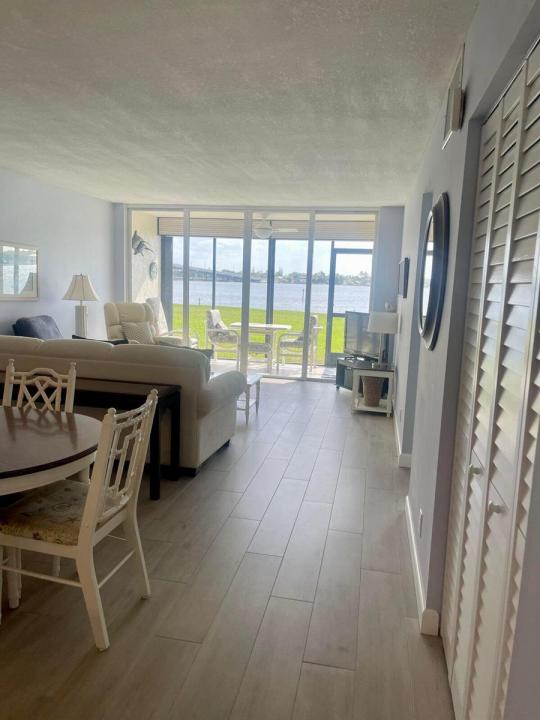 1950 SW Palm City Road 13104, Stuart, Floride 34994, États-Unis