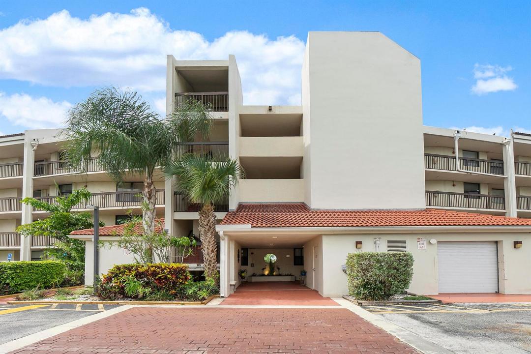 116 Lake Emerald Drive 403, Oakland Park, Floride 33309, États-Unis