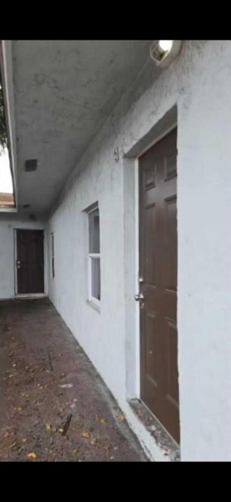 621 NW 5th Avenue Unit 4, Pompano Beach, Floride 33060, États-Unis