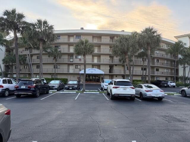 3605 S Ocean Boulevard, South Palm Beach, Florida 33480, USA
