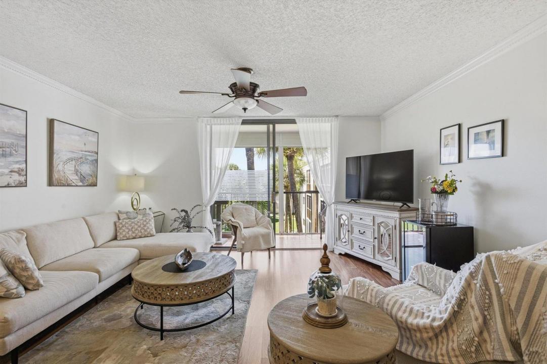 5370 Las Verdes Circle 303, Delray Beach, Floride 33484, États-Unis