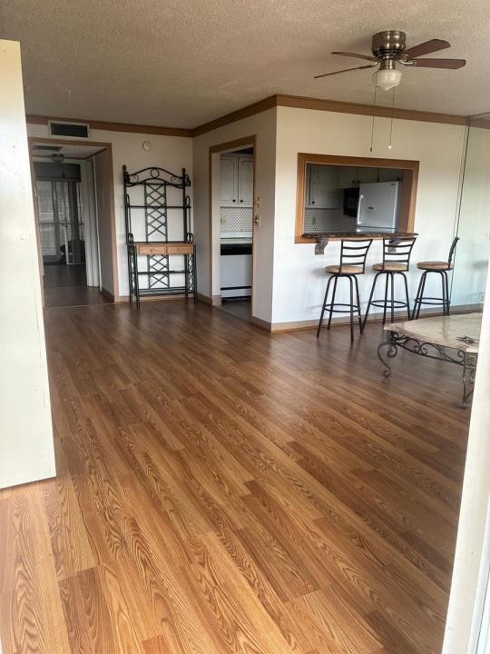 700 Village Green Court 306, Palm Springs, Floride 33461, États-Unis