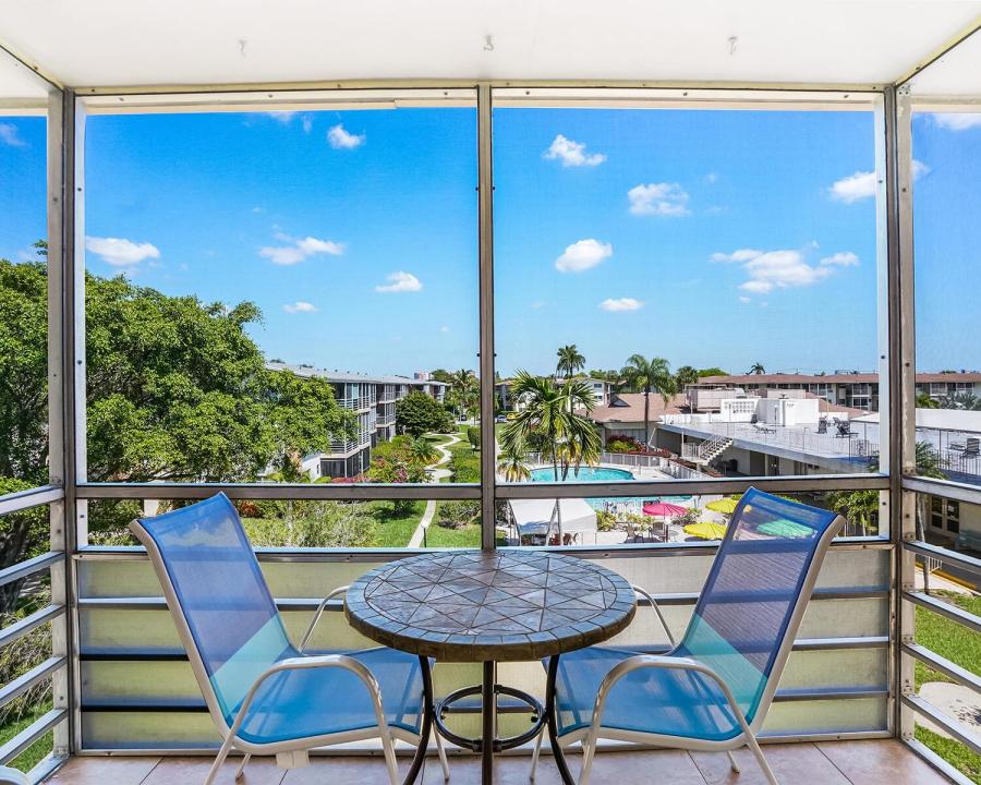 16801 NE 13th Avenue 308, Miami, Florida 33162, Stati Uniti