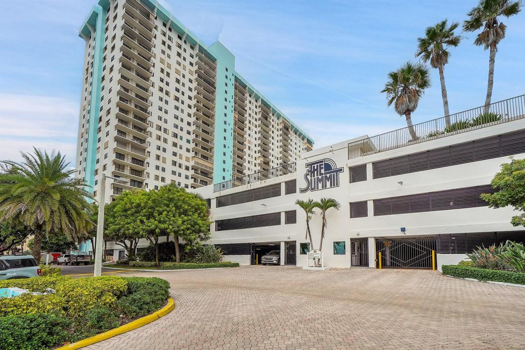 1201 S Ocean Drive 506s, Hollywood, Floryda 33019, USA