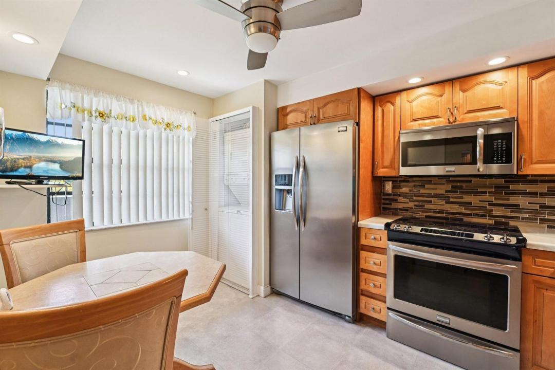 1101 Colony Point Circle 404, Pembroke Pines, 플로리다 33026, 미국