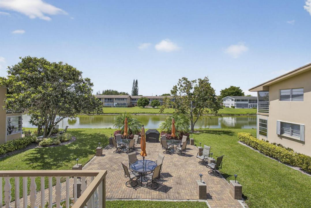 272 Bedford K, West Palm Beach, Floride 33417, États-Unis