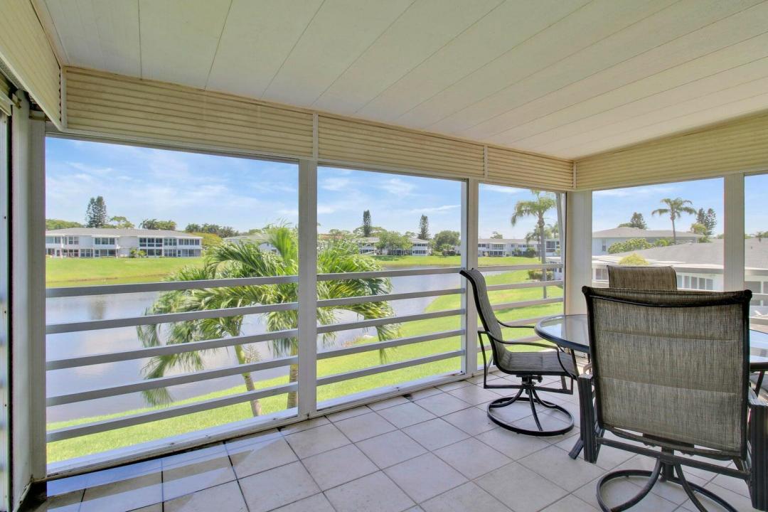 2730 SW 13th Street 203, Delray Beach, Florida 33445, USA