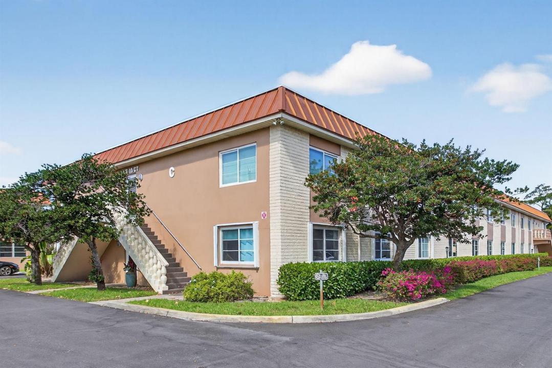 9 NE 19th Court 214c, Wilton Manors, Florida 33305, USA