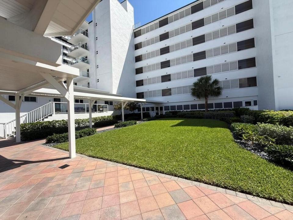 2909 S Ocean Boulevard 6a, Highland Beach, Florida 33487, Stati Uniti