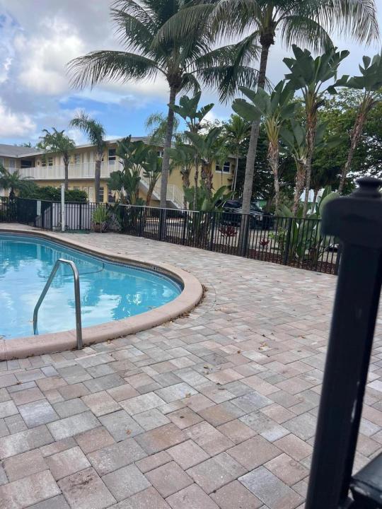 4051 NE 13th Avenue 61-3, Oakland Park, Florida 33334, Stati Uniti