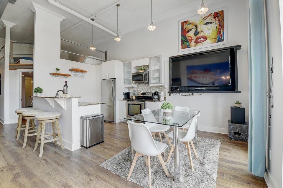 185 NE 4th Avenue 210, Delray Beach, Floride 33483, États-Unis