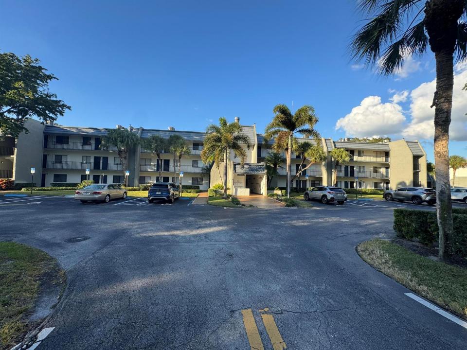 4832 Esedra Court 106, Lake Worth, Floride 33467, États-Unis