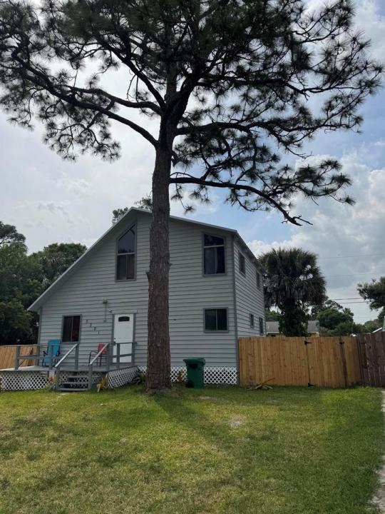 5301 Sunset Boulevard, Fort Pierce, פלורידה 34982, ארצות הברית של אמריקה