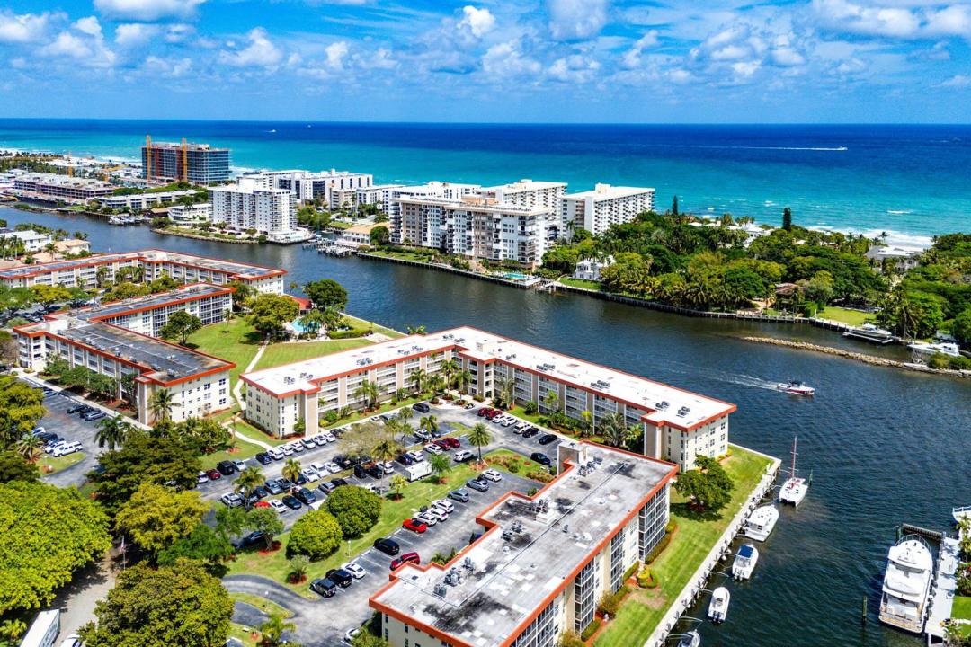 3100 NE 48th Court 415, Lighthouse Point, Florida 33064, USA