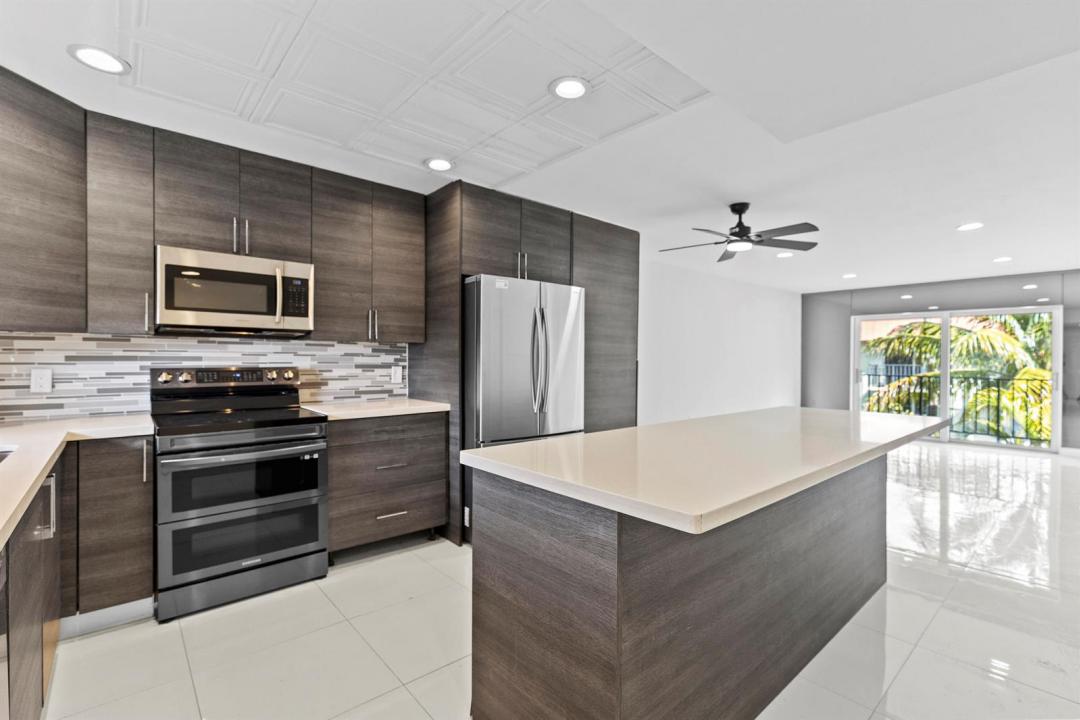 809 W Oakland Park Boulevard K12, Oakland Park, Florida 33311, USA
