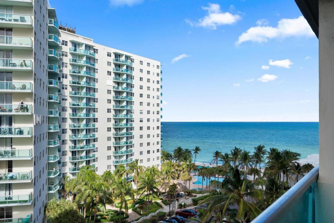 4001 S Ocean Drive 8E, Hollywood, Floride 33019, États-Unis