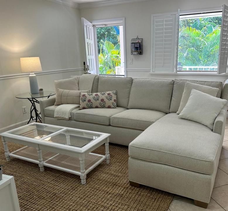 1202 Palm Trail 6, Delray Beach, Florida 33483, Stati Uniti