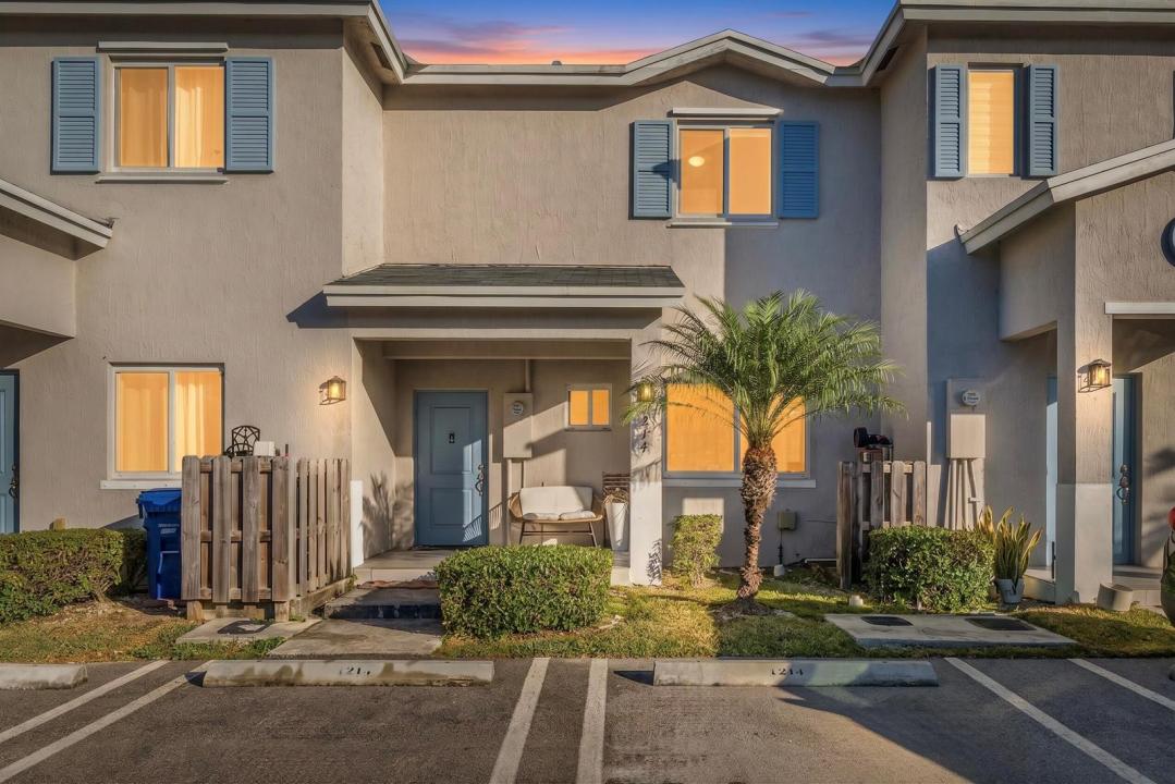 1214 NW 4th Lane 1214, Homestead, Floride 33034, États-Unis