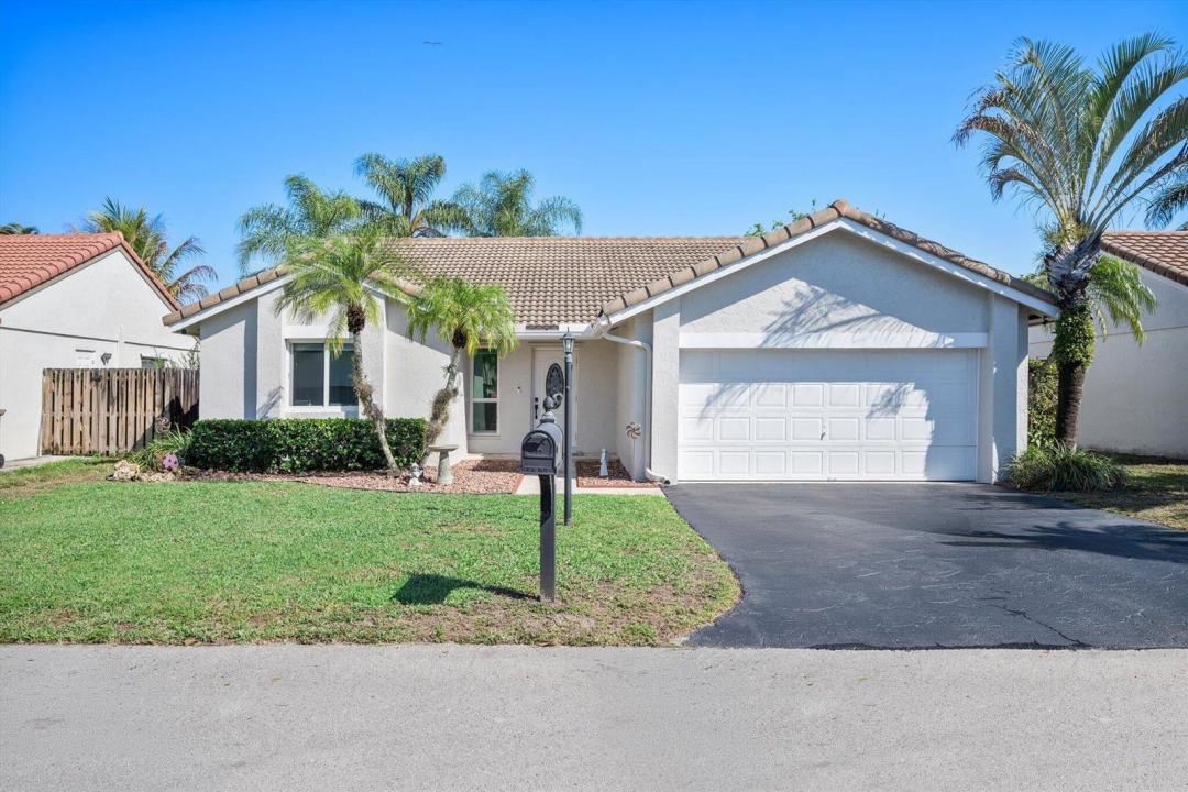 15541 Dover Court, Davie, Floride 33331, États-Unis