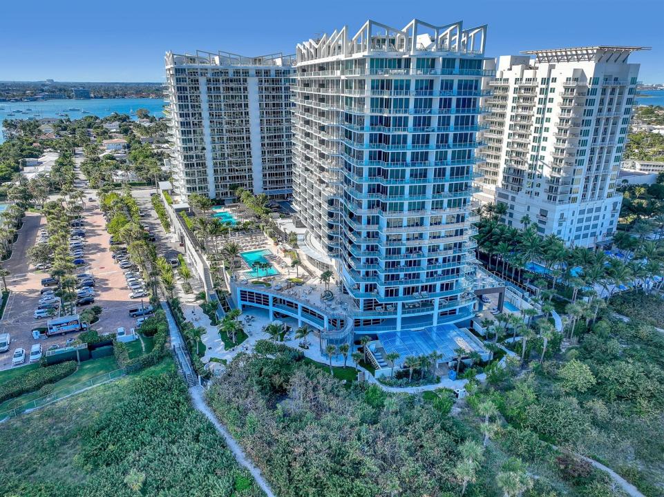 3100 N Ocean Drive H-1703, Riviera Beach, Floryda 33404, USA
