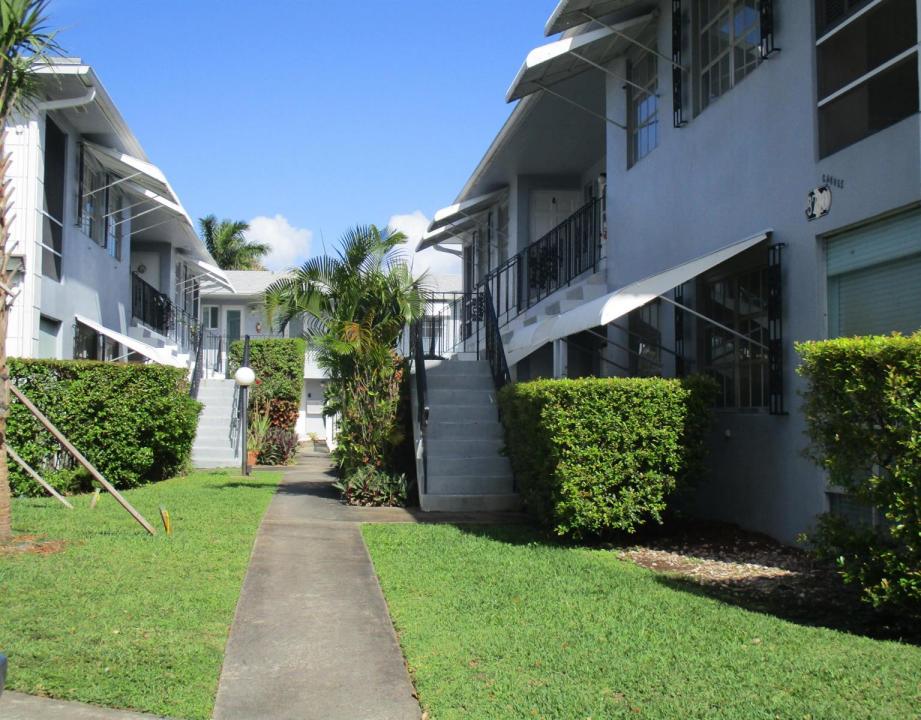 3720 Harrison Street 3, Hollywood, Floride 33021, États-Unis