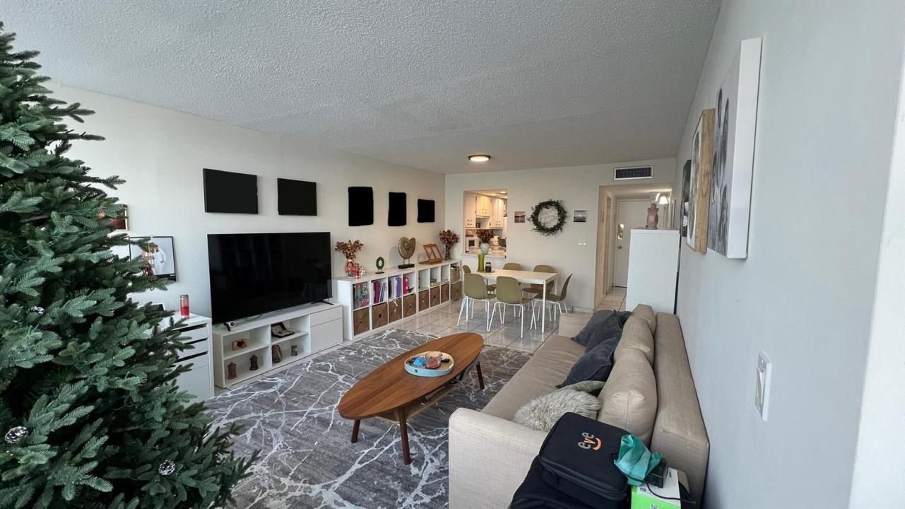 1301 NE Miami Gardens Drive 514w, Miami, Floride 33179, États-Unis