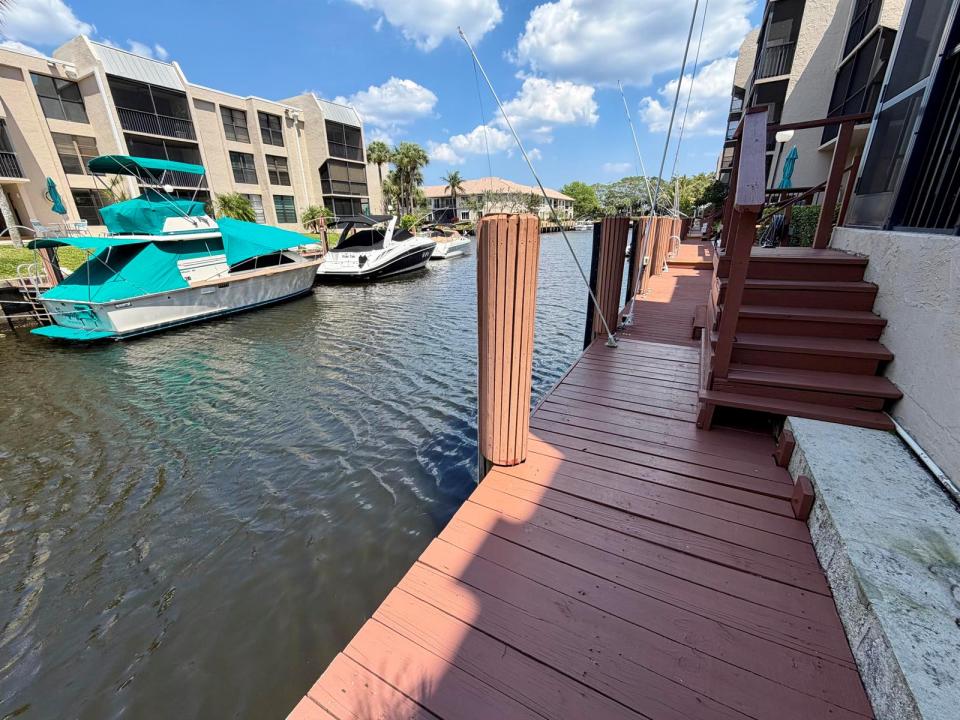 6 Royal Palm Way 102, Boca Raton, Floride 33432, États-Unis
