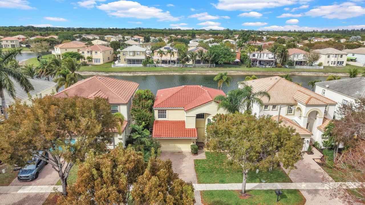 9037 Alexandra Circle, Wellington, Florida 33414, Stati Uniti