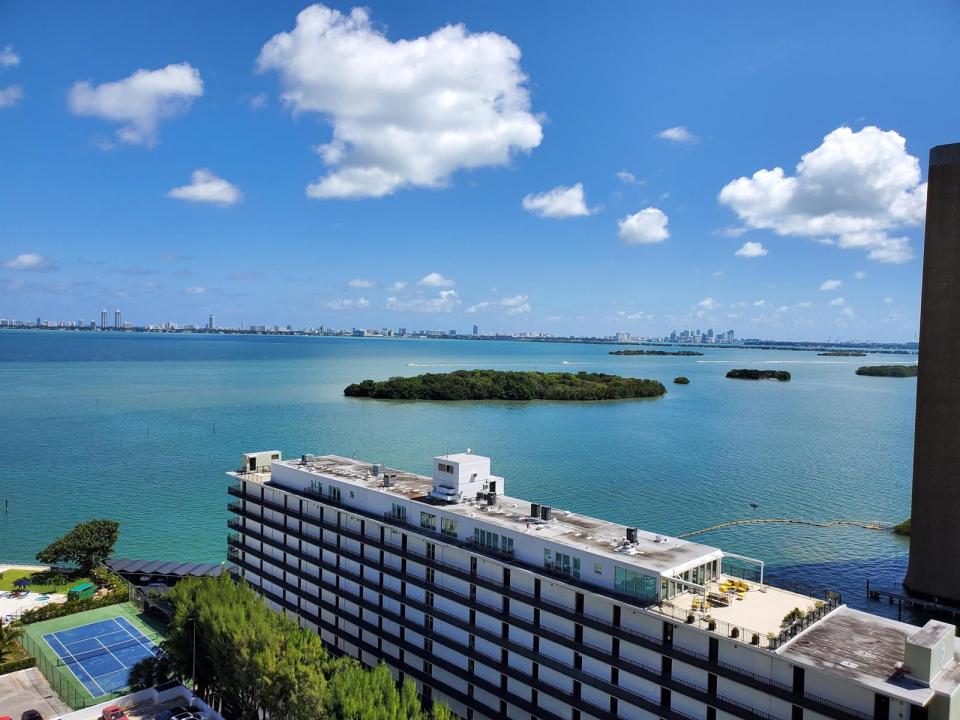 780 NE 69th Street 1707, Miami, Florida 33138, Stati Uniti
