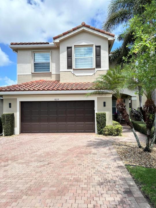 8219 Calabria Lakes Drive, Boynton Beach, Floride 33473, États-Unis
