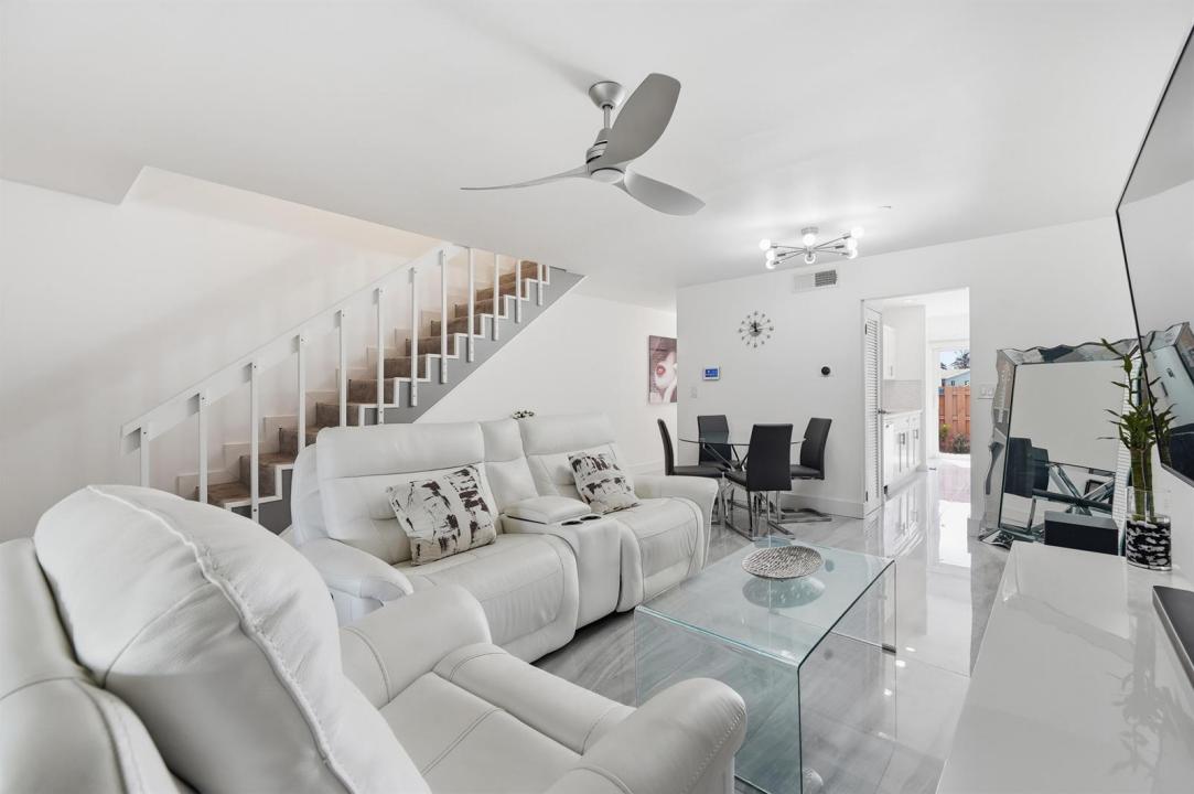 10875 NW 29th Manor 8, Sunrise, Floride 33322, États-Unis