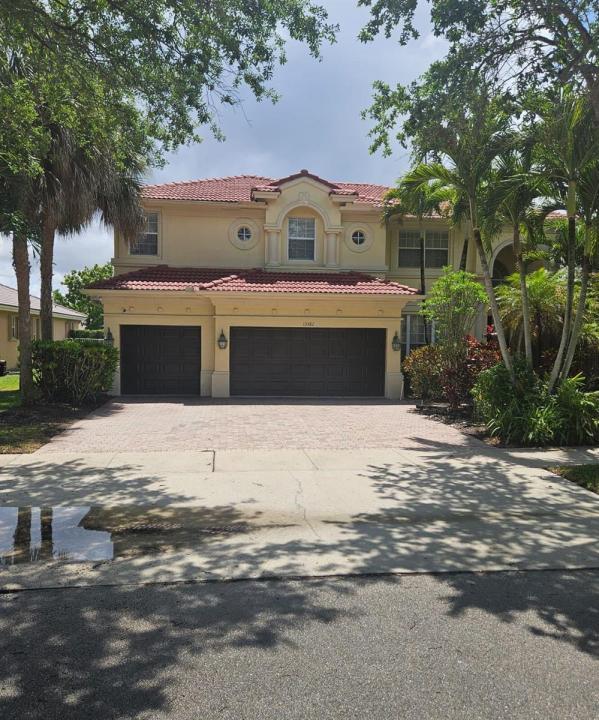 13382 Lakepointe Circle, Cooper City, Florida 33330, USA