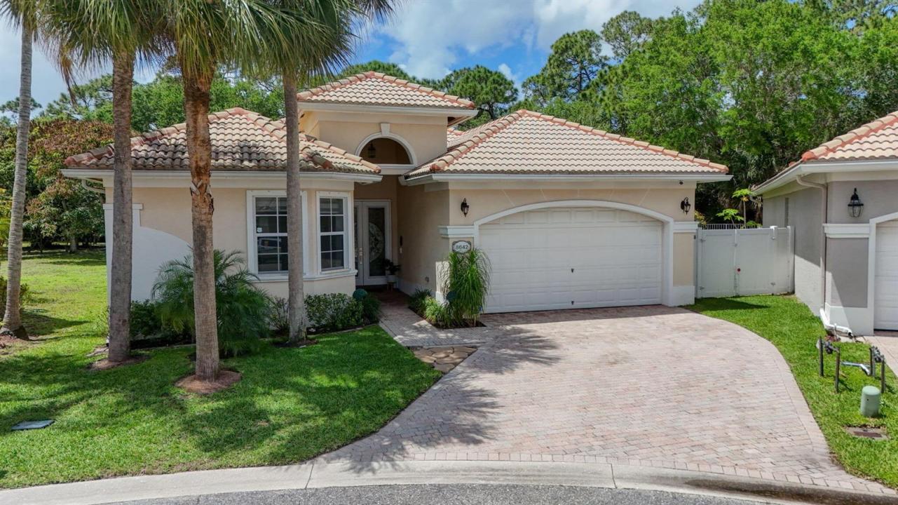 8642 Plum Cay, Royal Palm Beach, Floride 33411, États-Unis