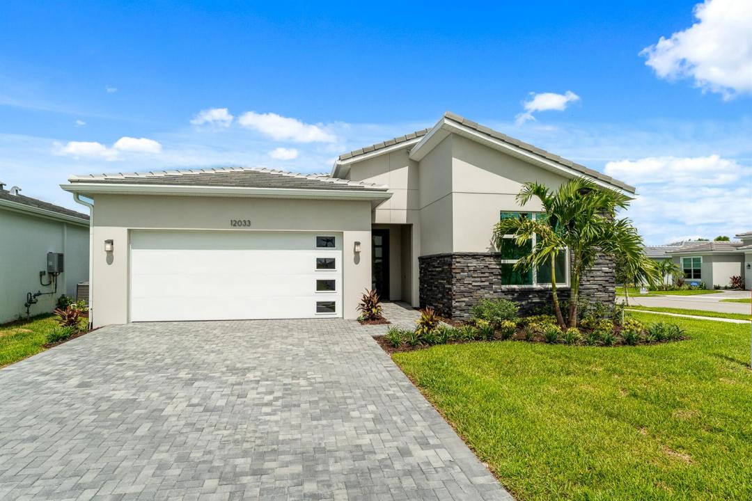 12033 SW Pantone Street, Port St. Lucie, Floride 34987, États-Unis