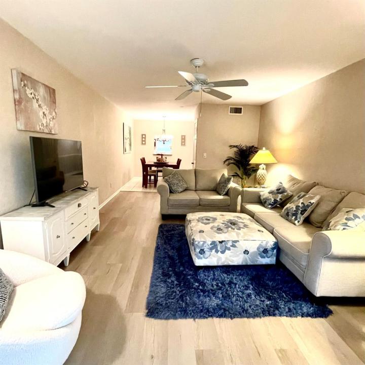 2929 SE Ocean Boulevard 117, Stuart, Flórida 34996, Estados Unidos