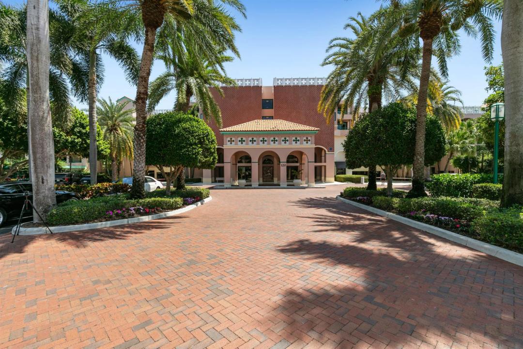 120 SE 5th E Avenue 127, Boca Raton, Floride 33432, États-Unis
