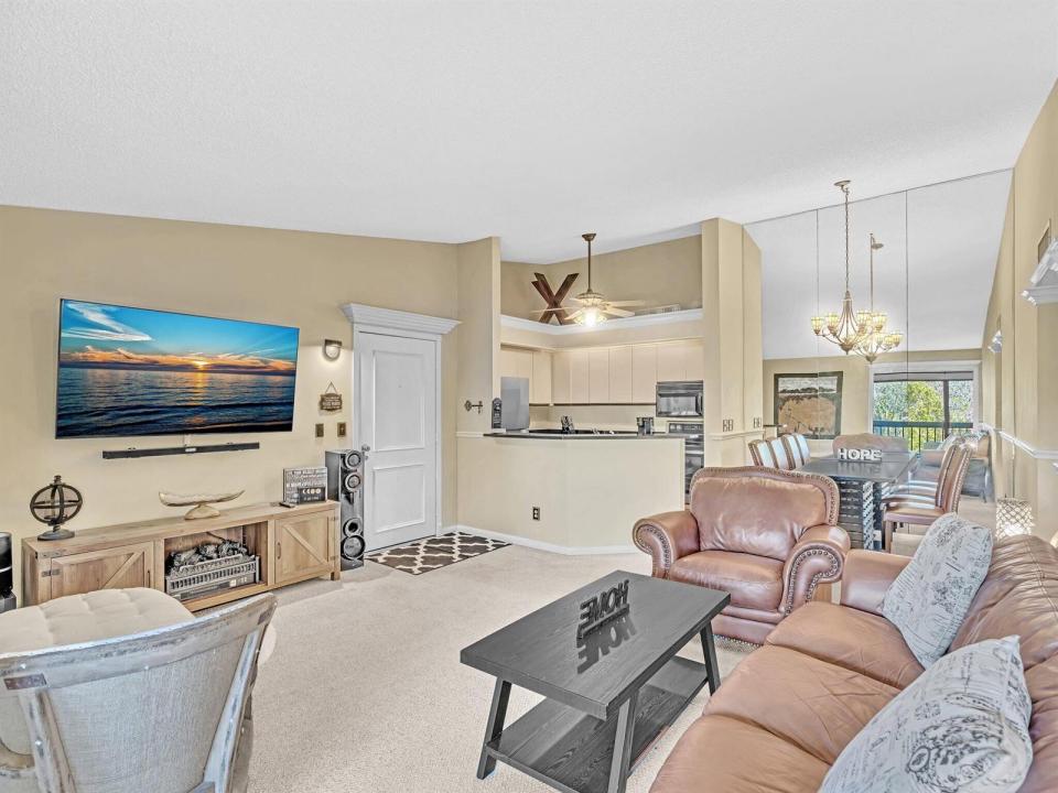1109 Duncan Circle 202, Palm Beach Gardens, Floride 33418, États-Unis