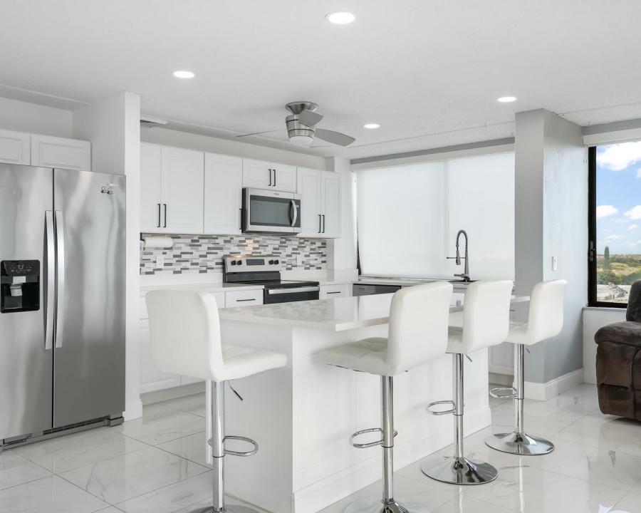 1500 Presidential Way 806, West Palm Beach, Floride 33401, États-Unis