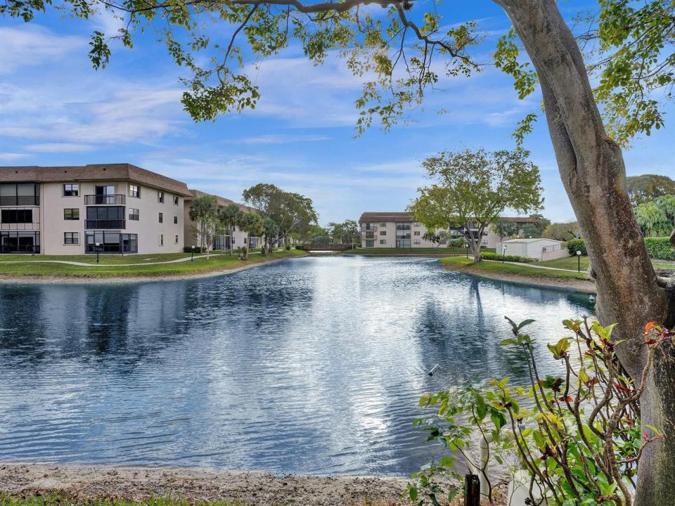 6080 N Sabal Palm Boulevard Unit 305, Tamarac, Floride 33319, États-Unis