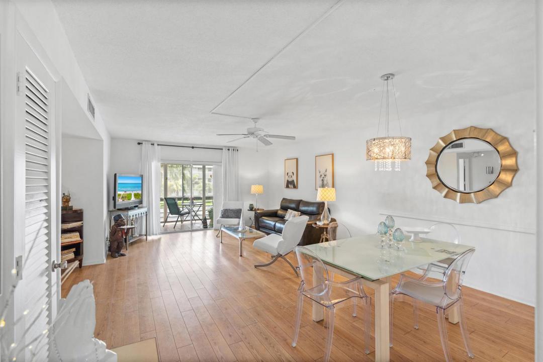 25 SE 13th Street B3, Boca Raton, Floride 33432, États-Unis