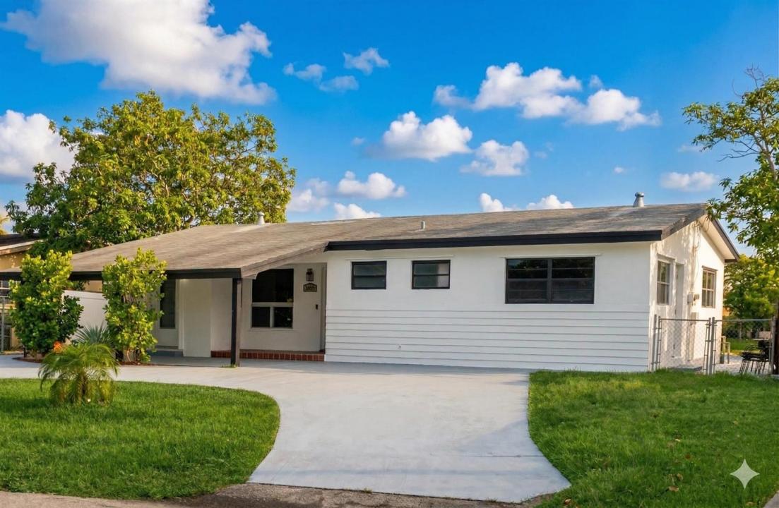 1067 SW 3rd Street, Hallandale Beach, Florida 33009, USA