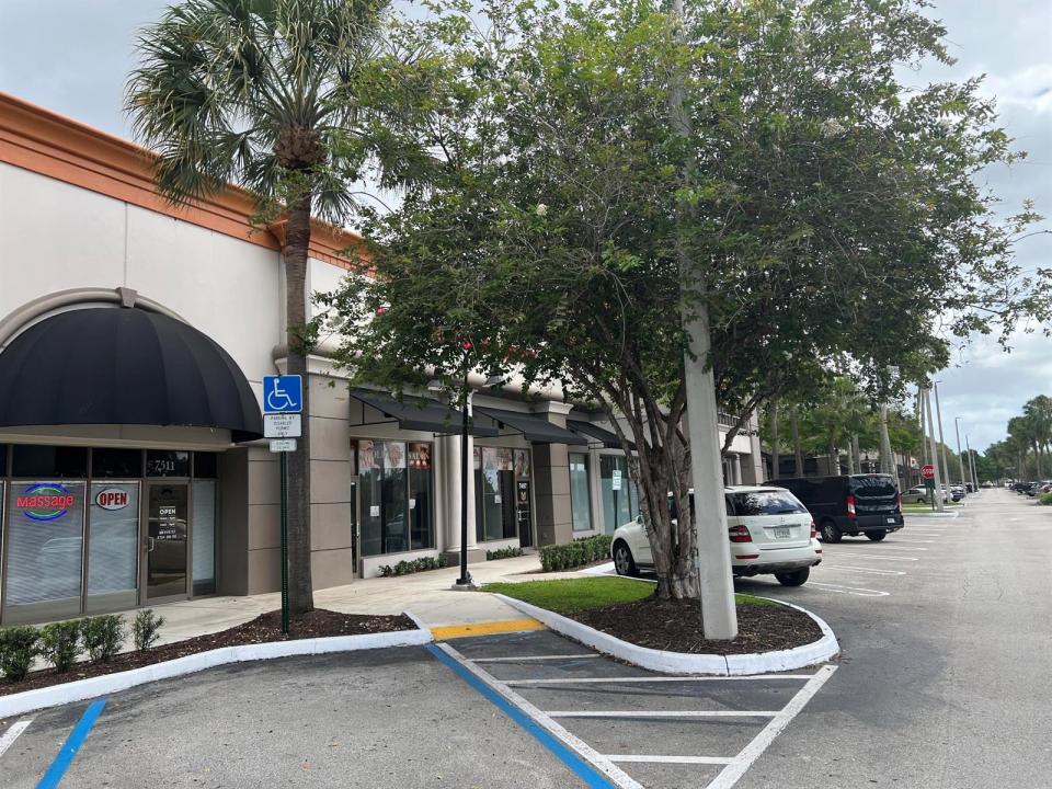 7511 W Sample Road, Coral Springs, Florida 33065, USA