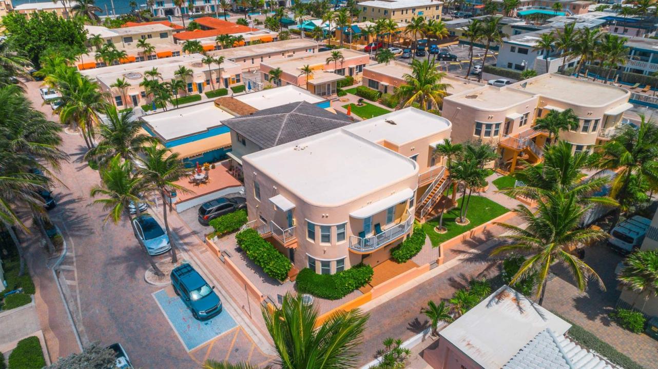 311 Connecticut Street 4, Hollywood, Florida 33019, Stati Uniti